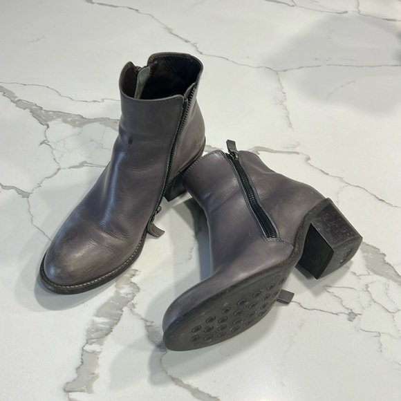 AGL Gray Double Zipper Low Heel Booties Size 8 - Picture 1 of 9
